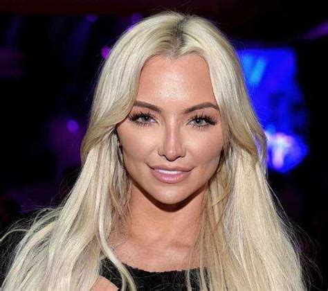 how old is lindsey pelas|Lindsey Pelas Wikipe, Bio, Age, Husband, Siblings, Net Worth, Pod